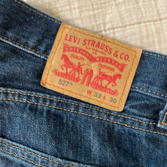 Levi’s - Picture 2 of 7